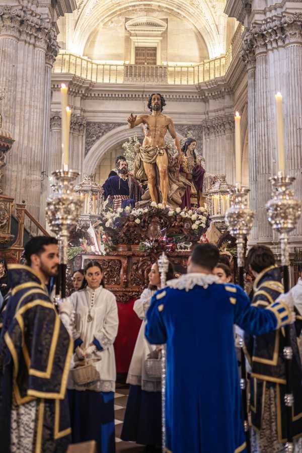 Resucito en el Sagrario